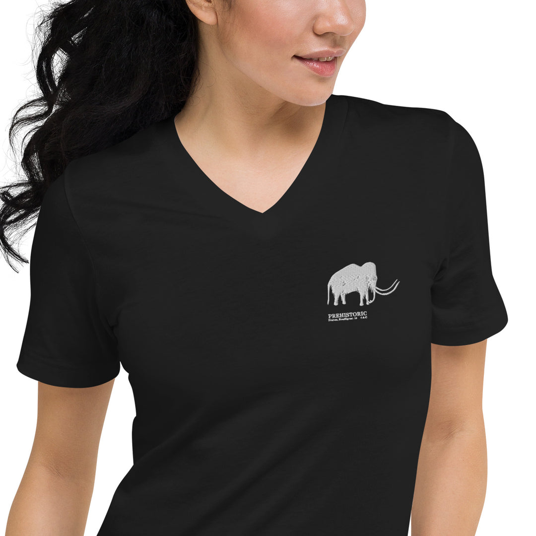 Mamut - Unisex Short Sleeve V-Neck T-Shirt